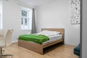 Enkplatz U3 15min to Center - Room in Shared Apt.